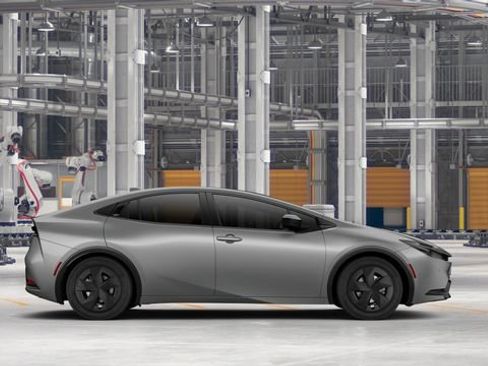 New 2027 Toyota Prius LE FWD image 14