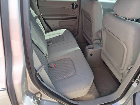 Used 2008 Chevrolet HHR LT w/ LT Preferred Equipment Group FWD image 11