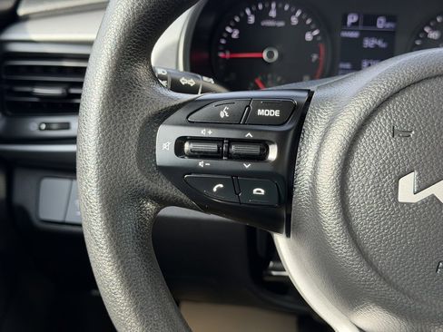 Used 2023 Kia Rio S image 19