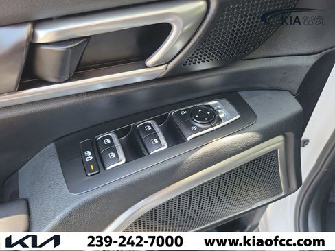Certified 2024 Kia Telluride LX FWD image 21