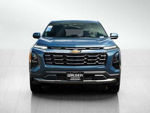 New 2026 Chevrolet Equinox LT w/ Convenience Package II image 2