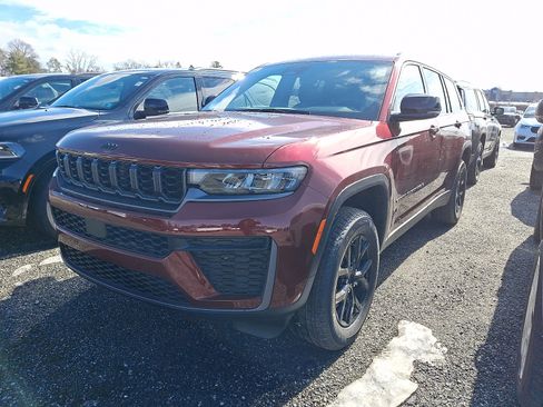 New 2026 Jeep Grand Cherokee L 4WD image 3