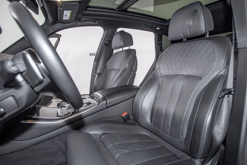 Used 2023 BMW X5 M50i w/ Executive Package AWD/4WD image 13