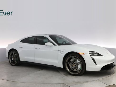 Used 2022 Porsche Taycan 4S image 5