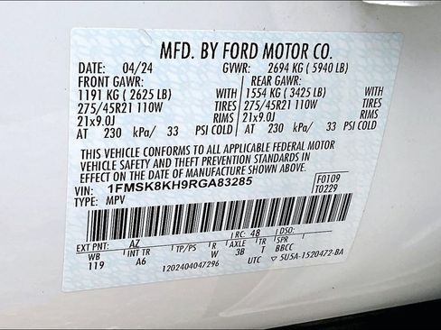 Certified 2024 Ford Explorer ST-Line w/ Class IV Trailer Tow Package AWD/4WD image 36