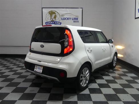 Used 2019 Kia Soul + w/ Audio Package image 10