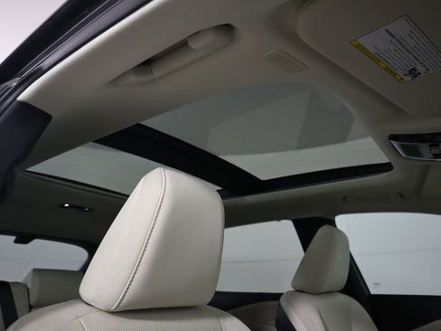 Used 2024 Lexus RX 350 350h Luxury image 18