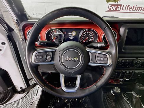 Used 2020 Jeep Gladiator Rubicon w/ LED Lighting Group AWD/4WD image 18