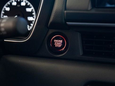 New 2025 Honda Pilot EX-L image 25