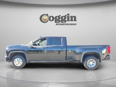 Used 2022 Chevrolet Silverado 3500 High Country image 3