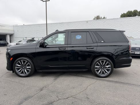 Used 2023 Cadillac Escalade Sport Platinum AWD/4WD image 4
