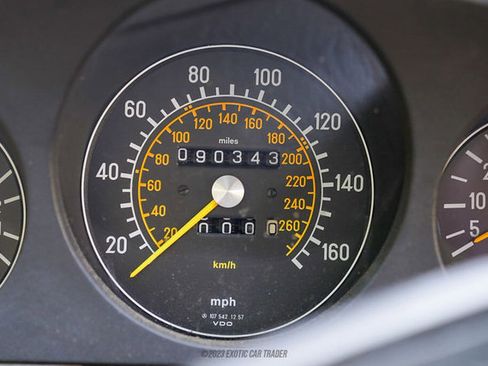 Used 1989 Mercedes-Benz 560 SL image 28