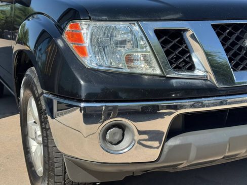 Used 2011 Nissan Frontier SV RWD image 41