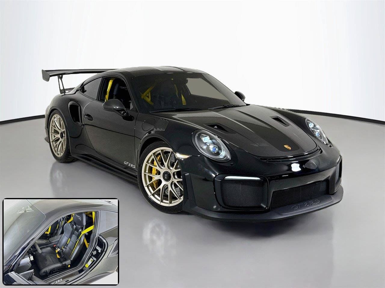 Used 2018 Porsche 911 GT2 RS RWD image 2