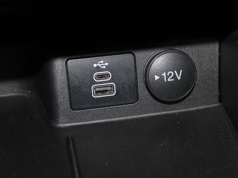 Used 2025 Ford Escape ST-Line FWD image 35