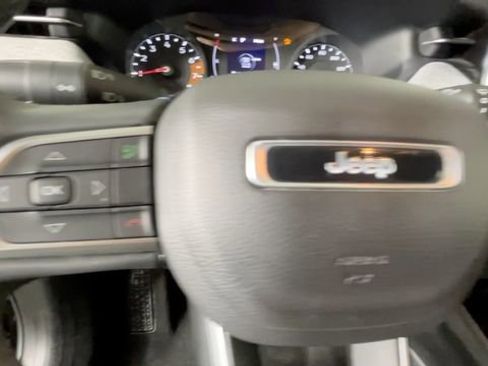 Used 2022 Jeep Compass Latitude AWD/4WD image 26