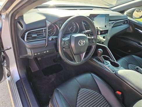 Used 2024 Toyota Camry SE image 13