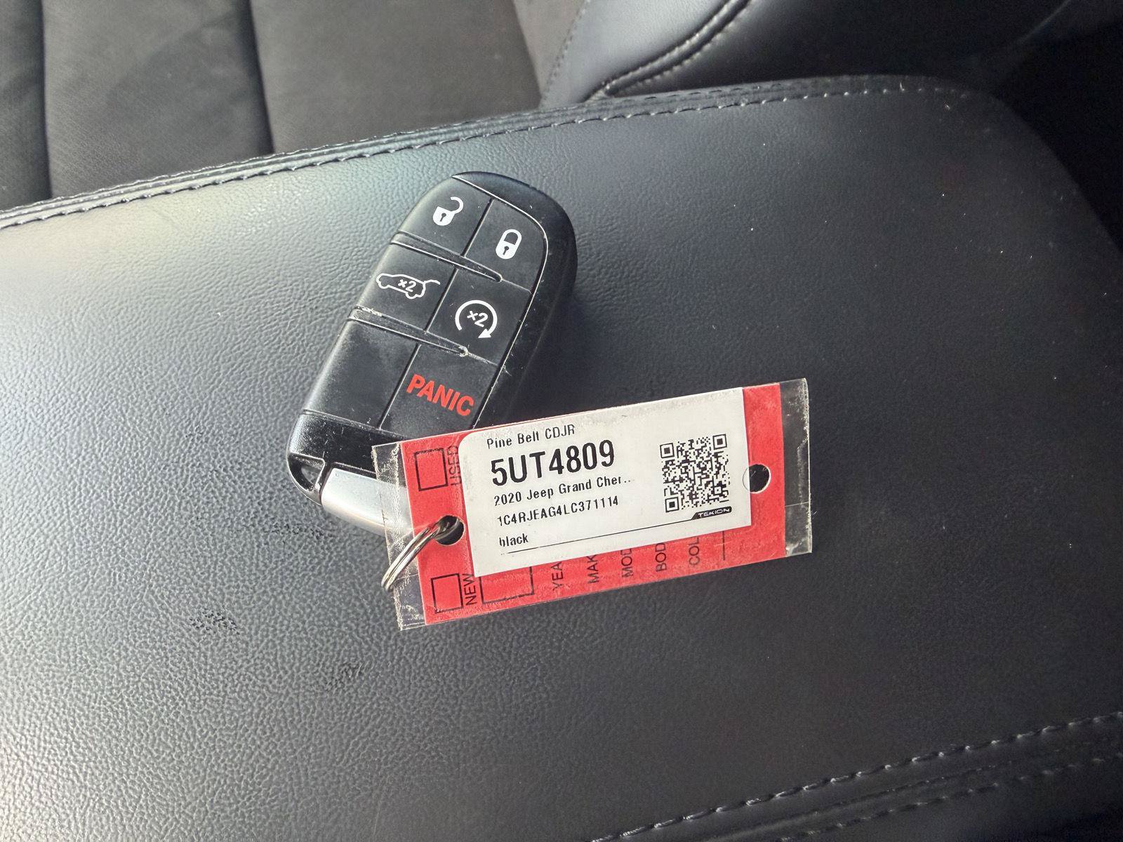 Used 2020 Jeep Grand Cherokee Altitude RWD image 13