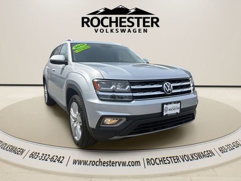 Used 2018 Volkswagen Atlas SEL Premium image 11