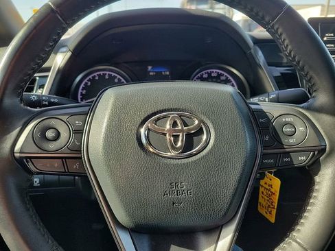 Used 2021 Toyota Camry SE w/ Carpet Mat Package (TMS) image 19