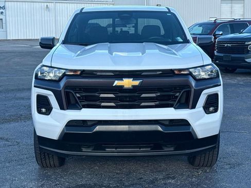 Certified 2023 Chevrolet Colorado LT w/ LT Convenience Package image 2