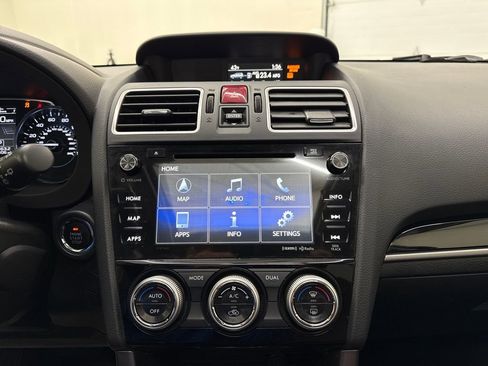 Used 2017 Subaru Forester 2.5i Touring image 20