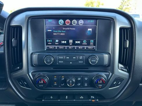 Used 2018 Chevrolet Silverado 1500 LT w/ True North Edition AWD/4WD image 18