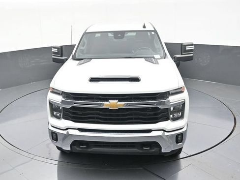 Used 2024 Chevrolet Silverado 2500 LT AWD/4WD image 66
