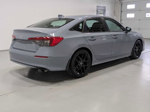Used 2022 Honda Civic Sport image 8