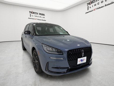 Used 2023 Lincoln Corsair AWD w/ Equipment Group 101A image 7