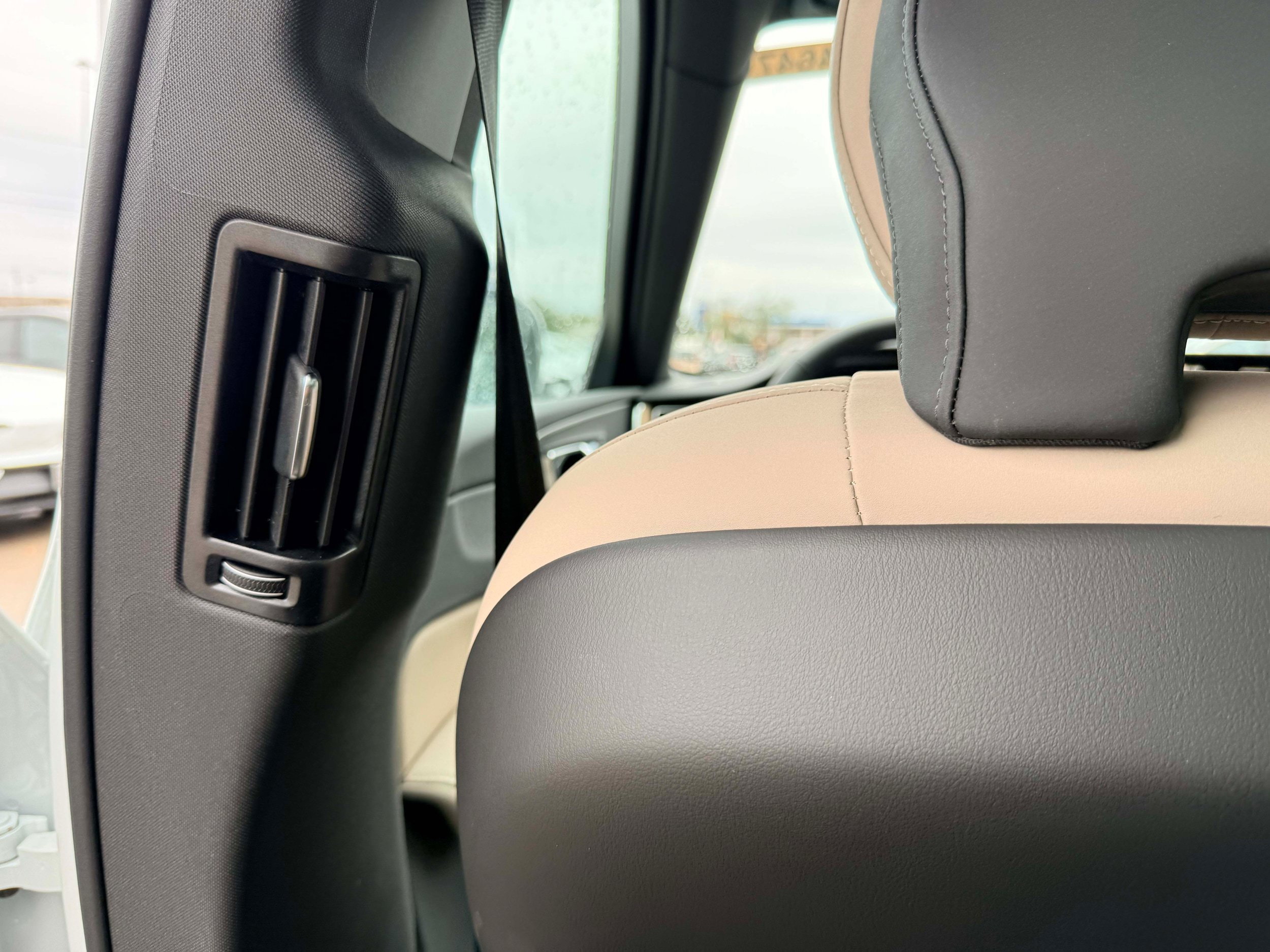 New 2026 Volvo XC60 B5 Core AWD/4WD image 16