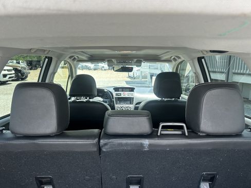 Used 2017 Subaru Forester 2.5i Touring AWD/4WD image 50