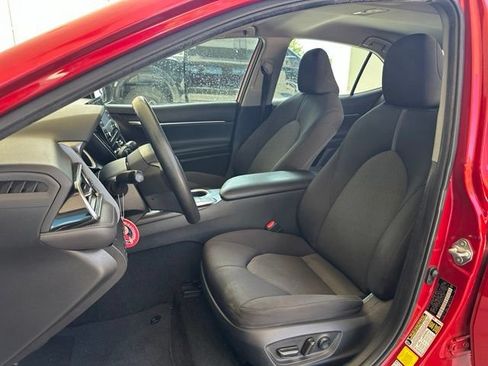 Used 2023 Toyota Camry LE FWD image 6