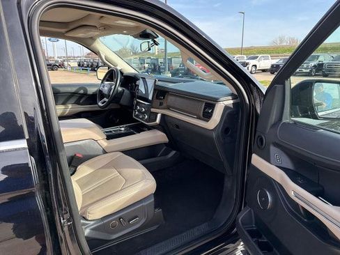 Certified 2024 Ford Expedition Limited image 15