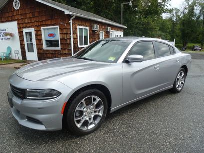 Used 2017 Dodge Charger SXT
