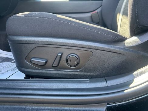 Certified 2025 Hyundai Sonata SEL FWD image 13