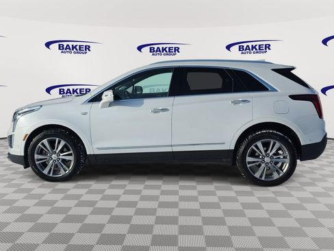 Used 2023 Cadillac XT5 Premium Luxury w/ Technology Package AWD/4WD image 8