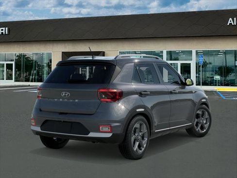 New 2026 Hyundai Venue SEL image 4