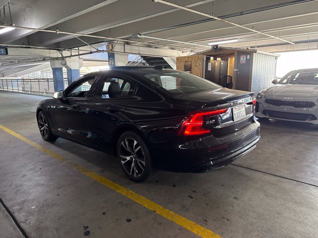 Used 2024 Volvo S60 B5 Plus FWD image 4