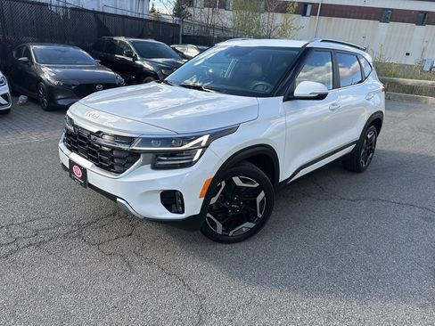 Used 2024 Kia Seltos SX image 1