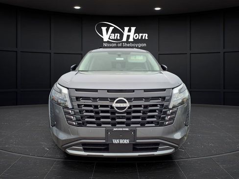 New 2026 Nissan Pathfinder Platinum AWD/4WD image 4