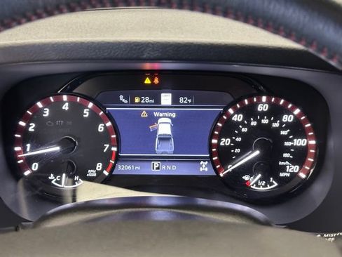 Used 2023 Nissan Frontier PRO-4X w/ Technology Package AWD/4WD image 26