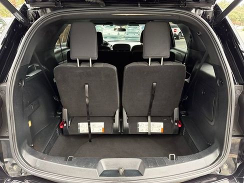 Used 2019 Ford Explorer XLT w/ Equipment Group 201A image 11
