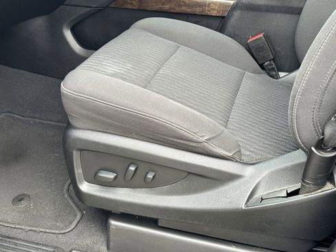 Used 2020 Chevrolet Tahoe LS image 17