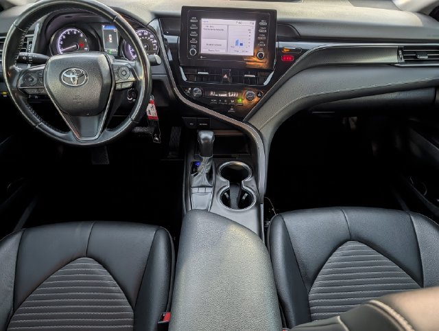 Used 2023 Toyota Camry SE FWD image 11
