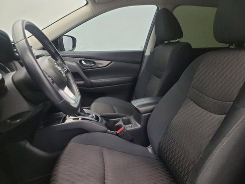Used 2018 Nissan Rogue SV FWD image 17