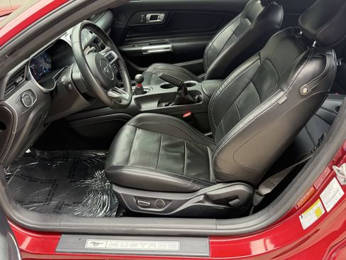 Used 2019 Ford Mustang GT Premium w/ Performance Package - Level 2 RWD image 16