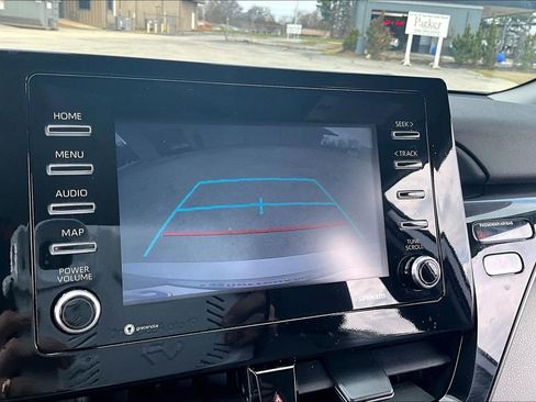 Used 2023 Toyota Camry SE image 14