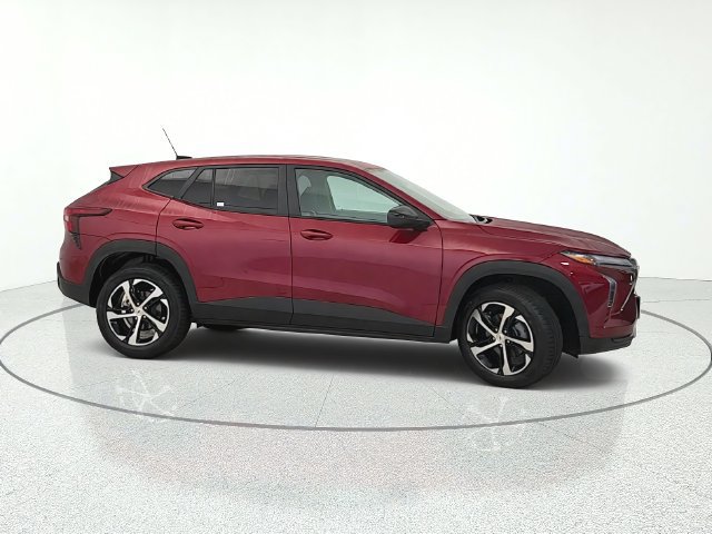 Used 2025 Chevrolet Trax RS w/ Driver Confidence Package FWD image 7