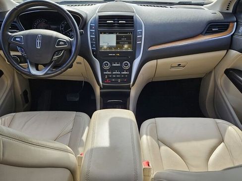 Used 2019 Lincoln MKC Select w/ Select Plus Package image 10